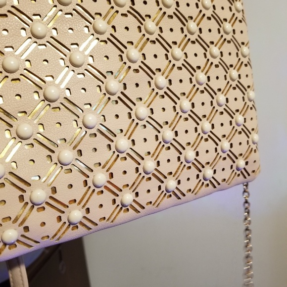 Expressions NYC purse - Picture 4 of 8